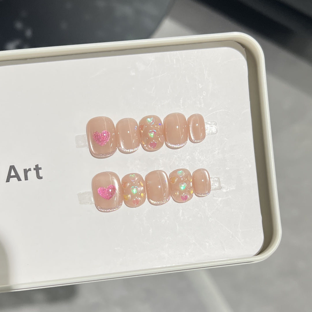 Heart-Accent Press-On Nail Set Karnz
