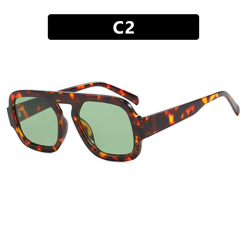 Damen moderne oversized Sonnenbrille im kantigen Design Karnz