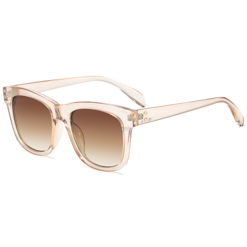 Damen modische Sonnenbrille im zeitgemäßen Design Karnz