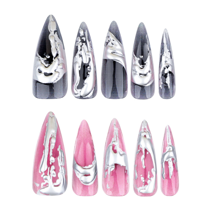 Kreative Stiletto-Nägel mit einzigartigen Metallic-Details Karnz