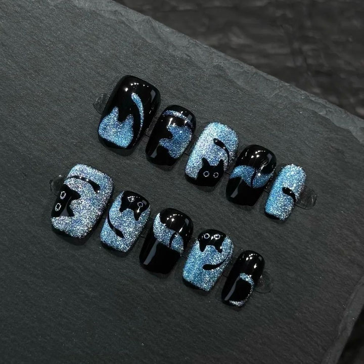 Künstlerisches Press-On Nagelkunst Design Set Karnz