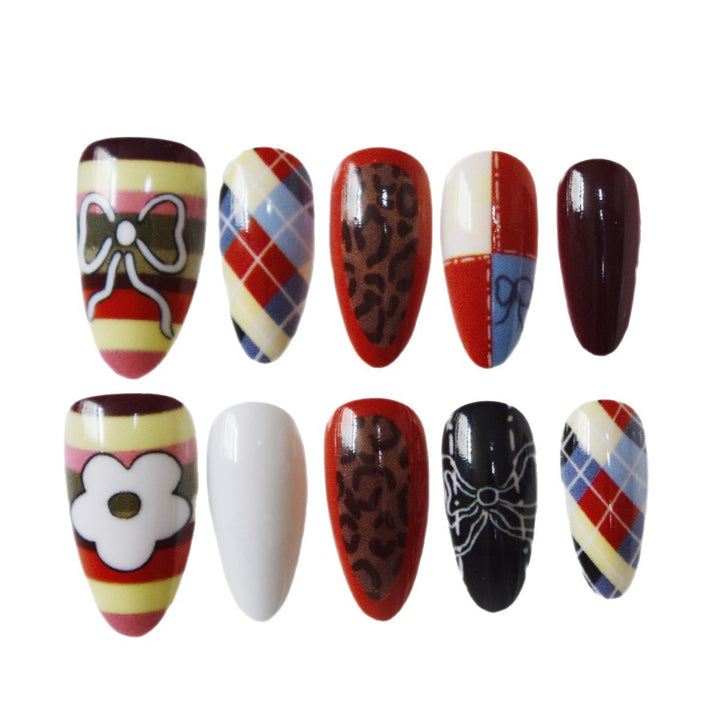 Künstlerische Ausdrucks-Nagelverbesserungen Karnz