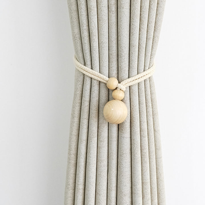 Eleganter Vorhanghalter mit Holzperlen Karnz