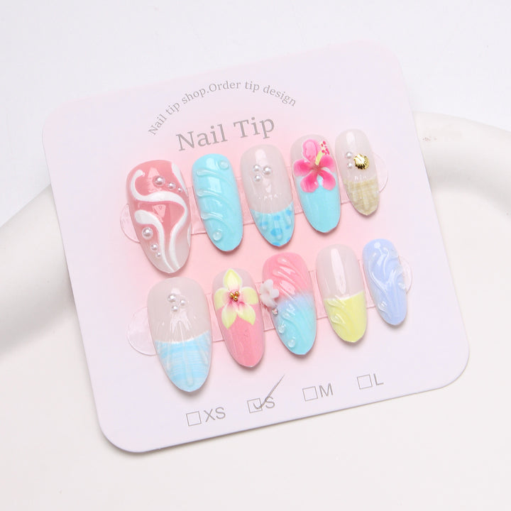 Künstlerischer Nagelspitzen Karnz
