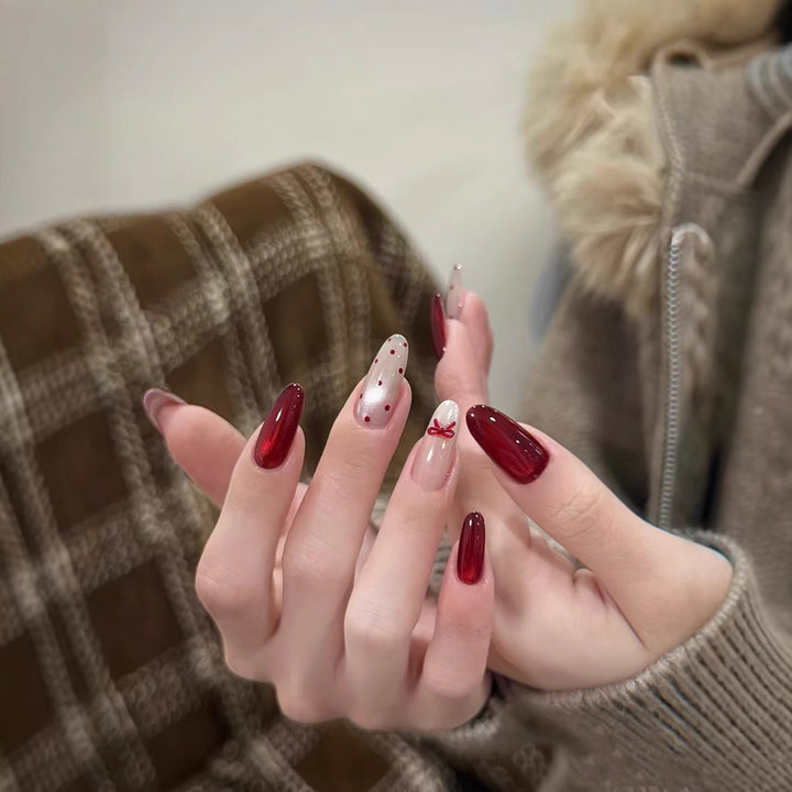 Dekorativer Press-On Nagelset