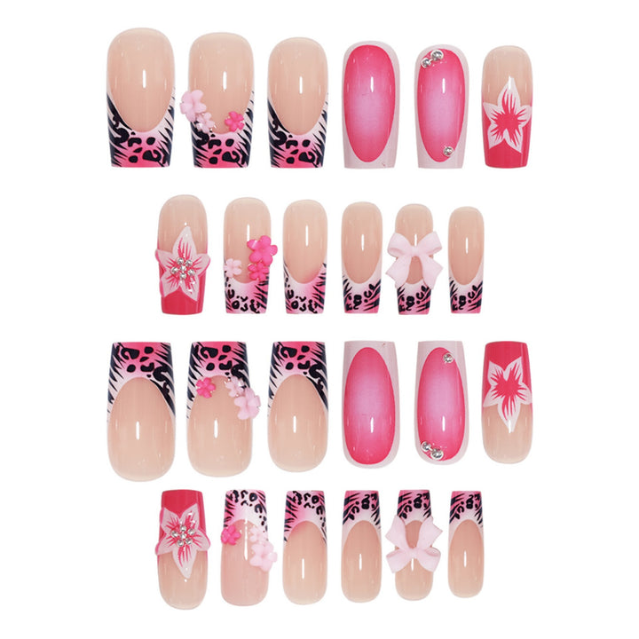Floral Elegante Press-On Nagelverlängerungen Karnz