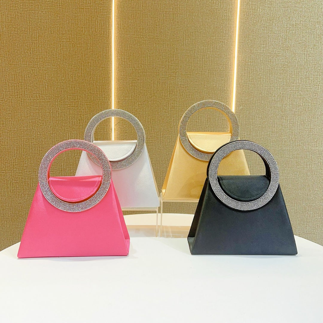 Elegante Handtasche mit Strassgriffen