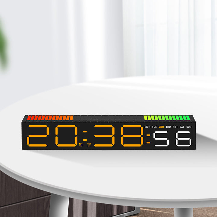 Digitaluhr mit Kalender und Wochentagsanzeige Karnz