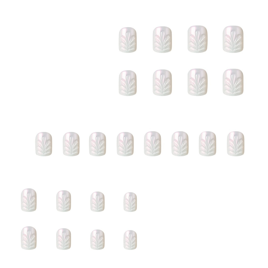 Elegantes strukturiertes Nageldesign Karnz