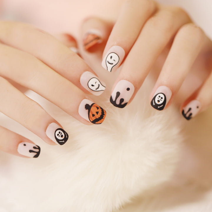 Kreative Halloween Nagelkunst Karnz