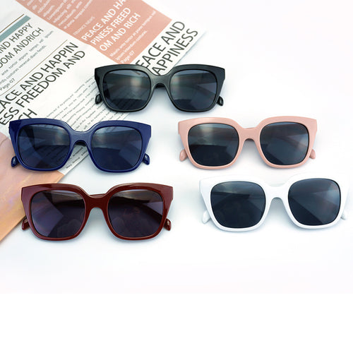 Damen Modische oversized Sonnenbrille mit markantem Rahmen Karnz