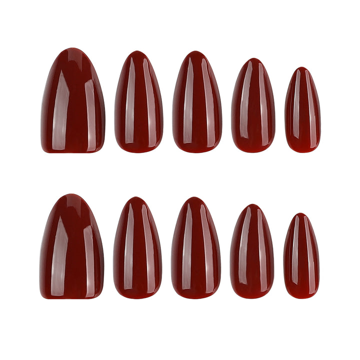 Elegante Nagelkunst im modernen Design Karnz