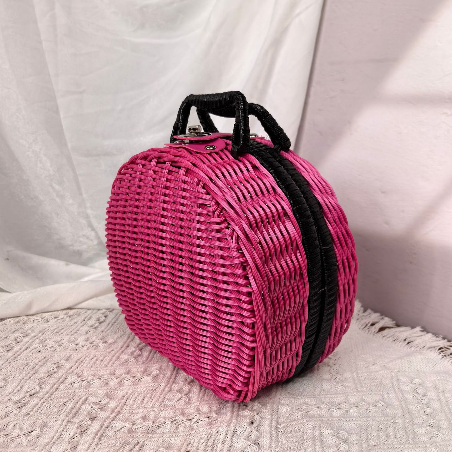 Damen stilvolle geflochtene Handtasche Karnz