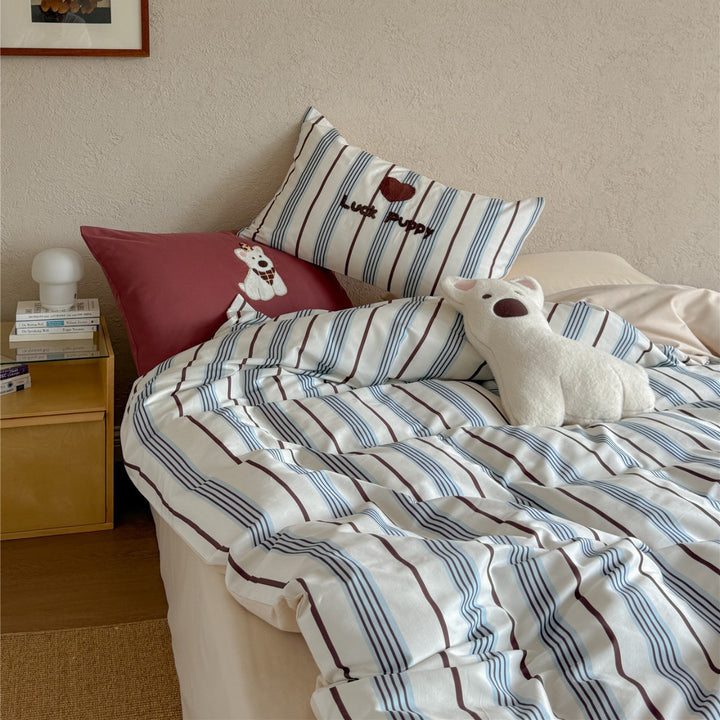 Gestreiftes Baumwollsatin Bettbezug-Set mit gesticktem Teddy-Patch