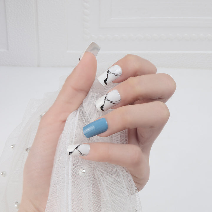 Marmor-inspiriertes Press-On-Nagel-Set Karnz