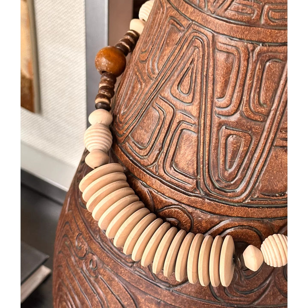 Künstlerische elegante Vase