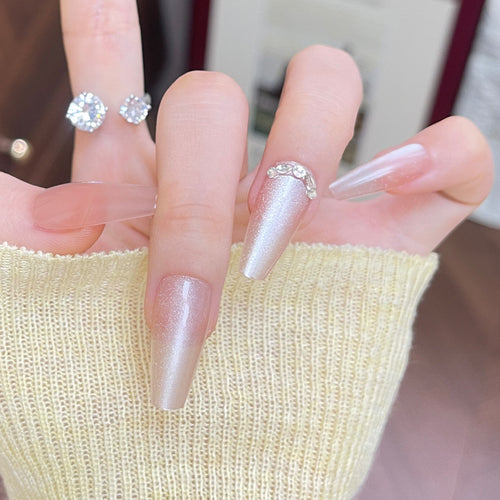 Dekoratives Langes Press-On-Nagel-Set mit Strass-Akzenten Karnz