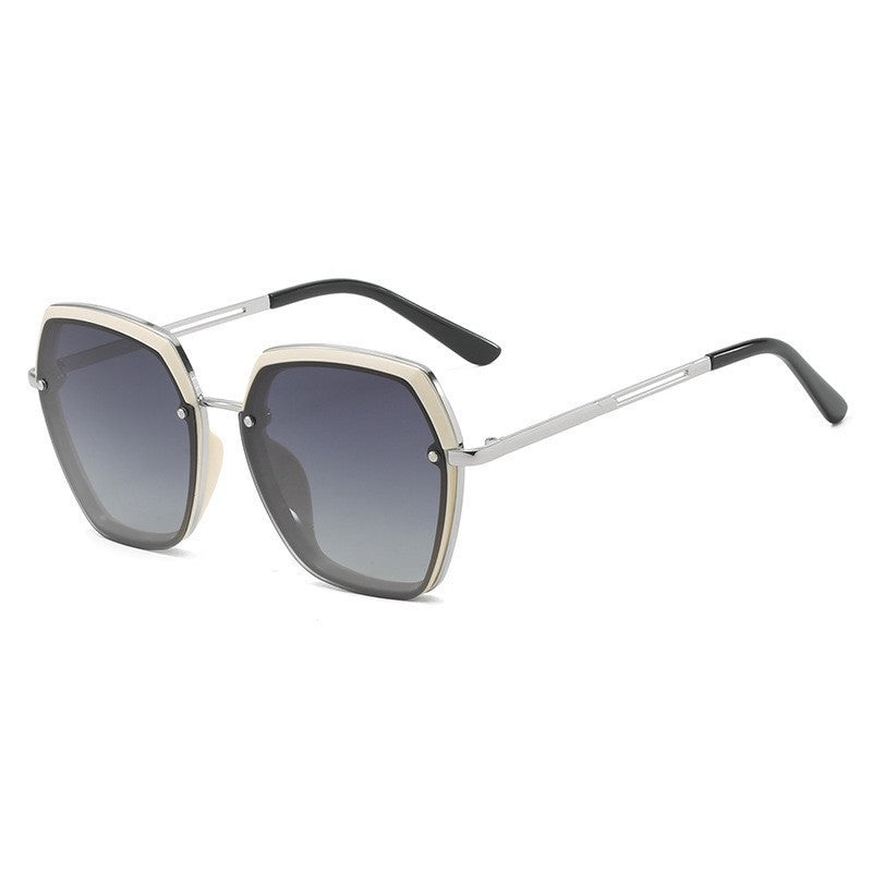 Elegante geometrische Rahmensonnenbrille