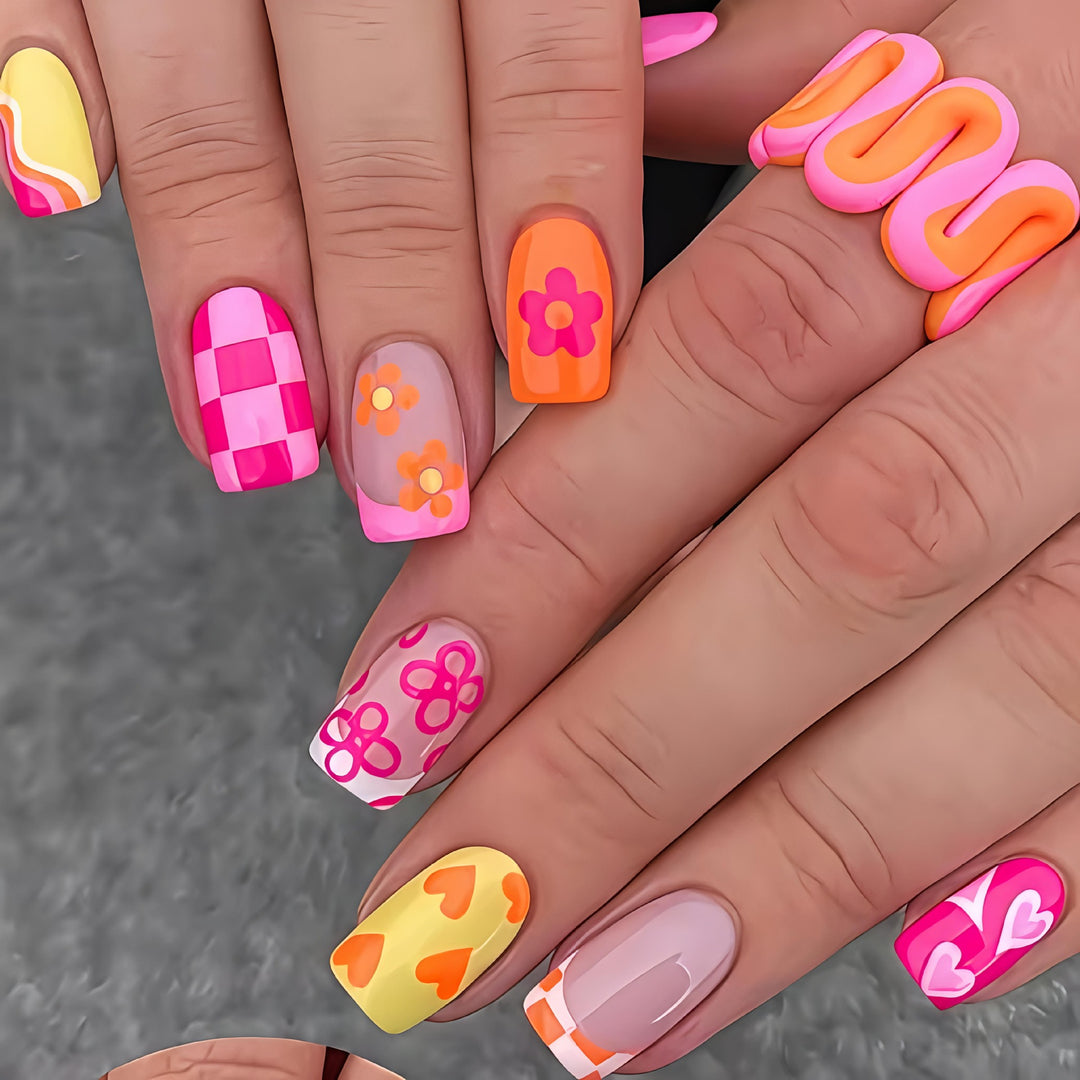 Kreatives Nageldesign Karnz