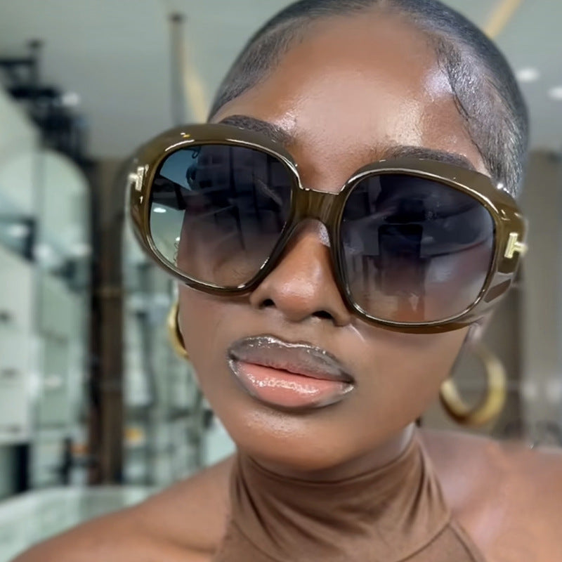 Damen oversized Sonnenbrille mit eleganter Rahmenstruktur und UV-Schutz Karnz