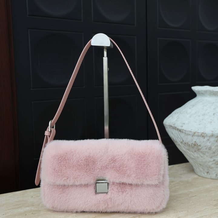 Faux Fur Abendtasche