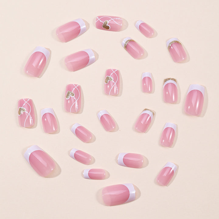 Elegante Herz-Akzent Nagelkunst Verlängerungen Karnz