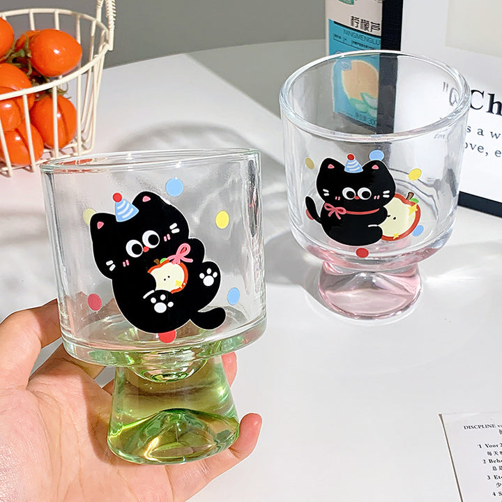 Verspieltes Trinkglas mit Katzenmotiv Karnz