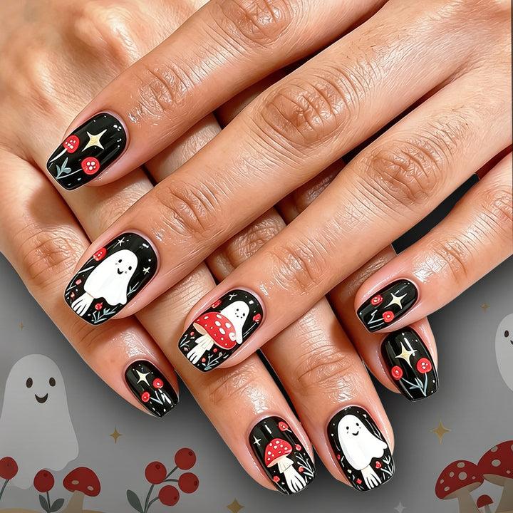 Verspieltes Halloween-Themen-Nagelkunst-Set Karnz