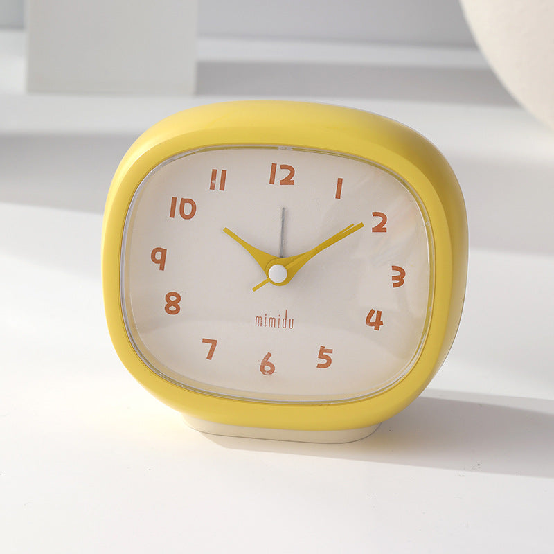 Tischuhr Im Modernen Retro-Design Karnz