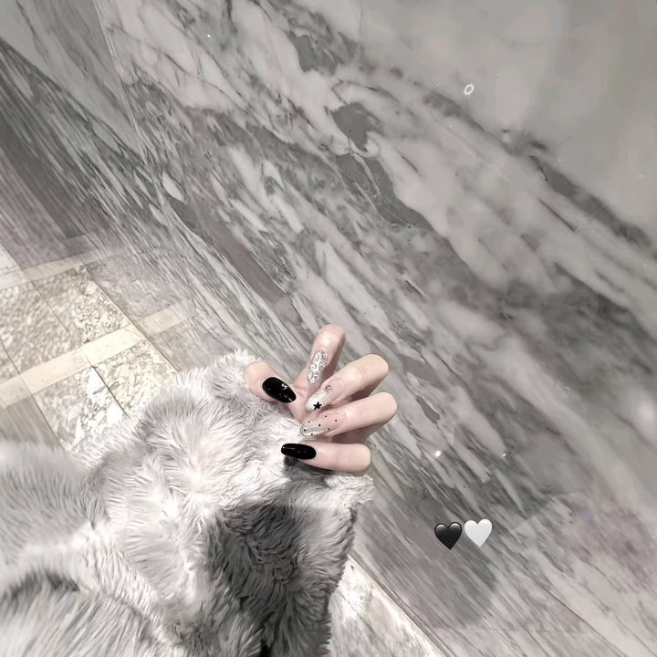 Dekorativer Nageldesign-Set