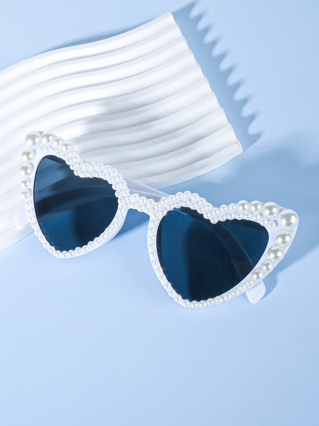 Herzförmige Braut-Sonnenbrille Karnz