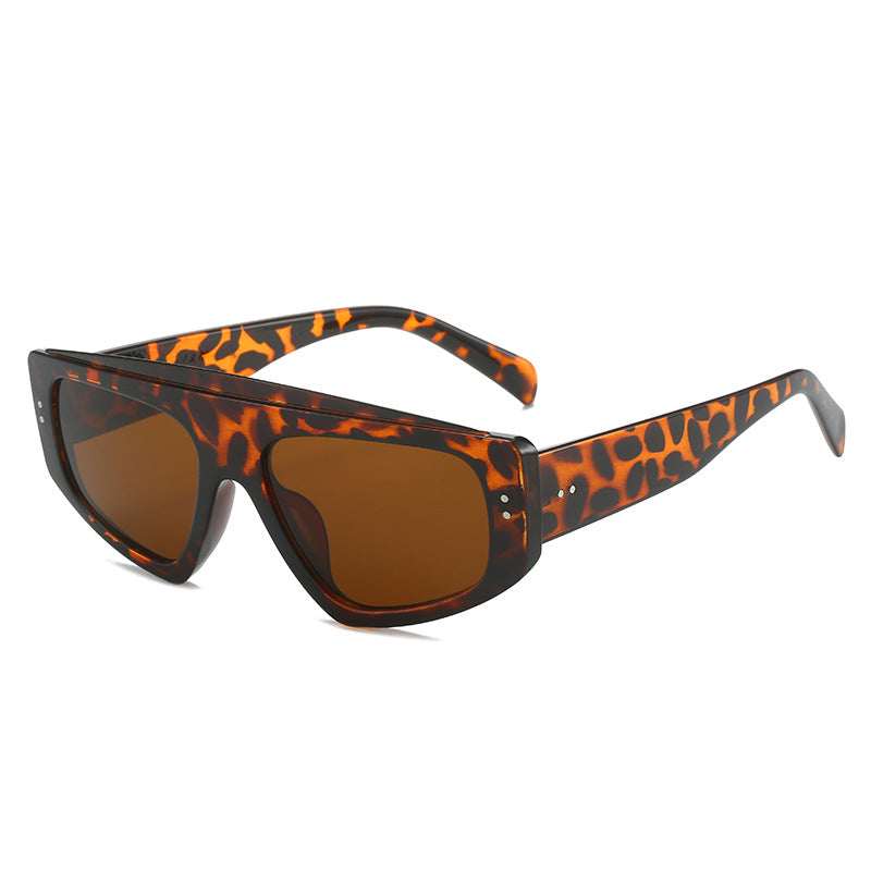 Damen Übergroße Sonnenbrille im trendigen Animal-Print Design Karnz