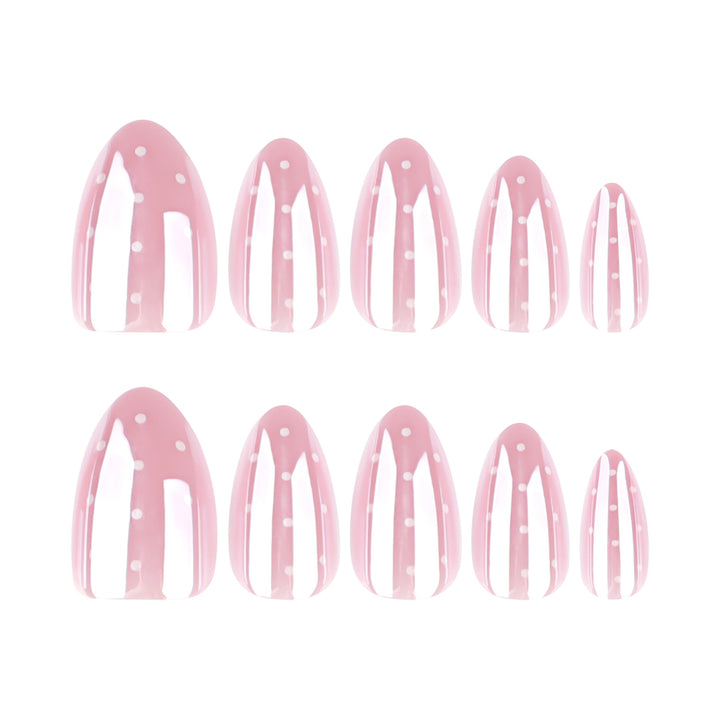 Elegante Nagelverlängerungen mit Glanz-Finish Karnz