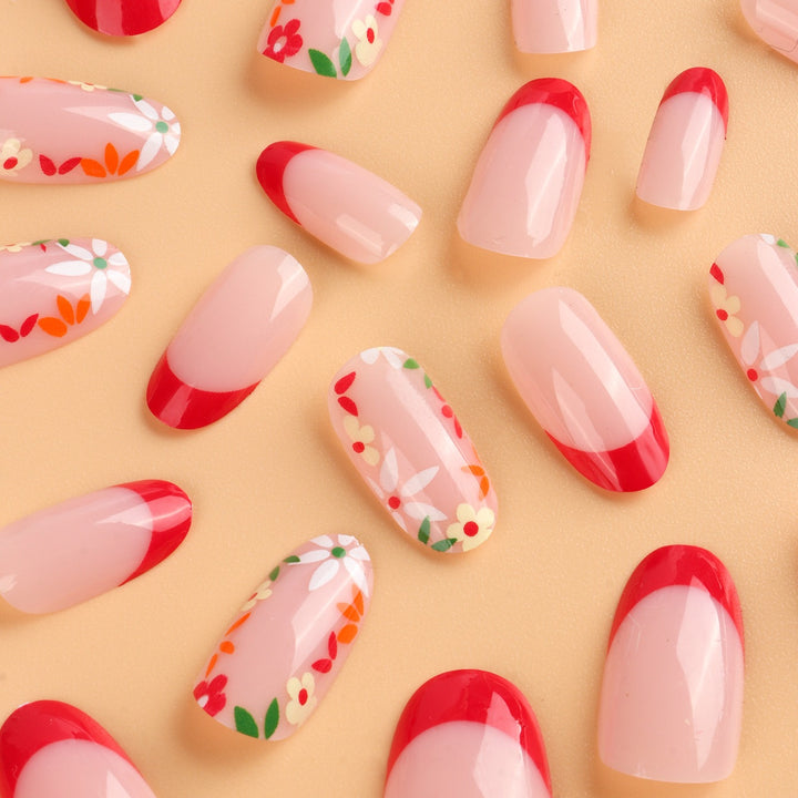 Floral Französische Spitze Falsche Nagelkunst Karnz