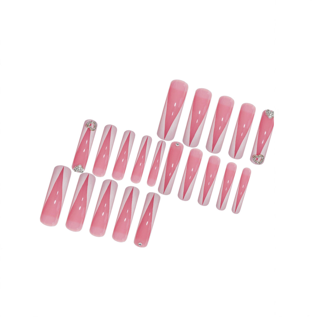 Elegantes Skulptiertes Press-On Nagelset Karnz