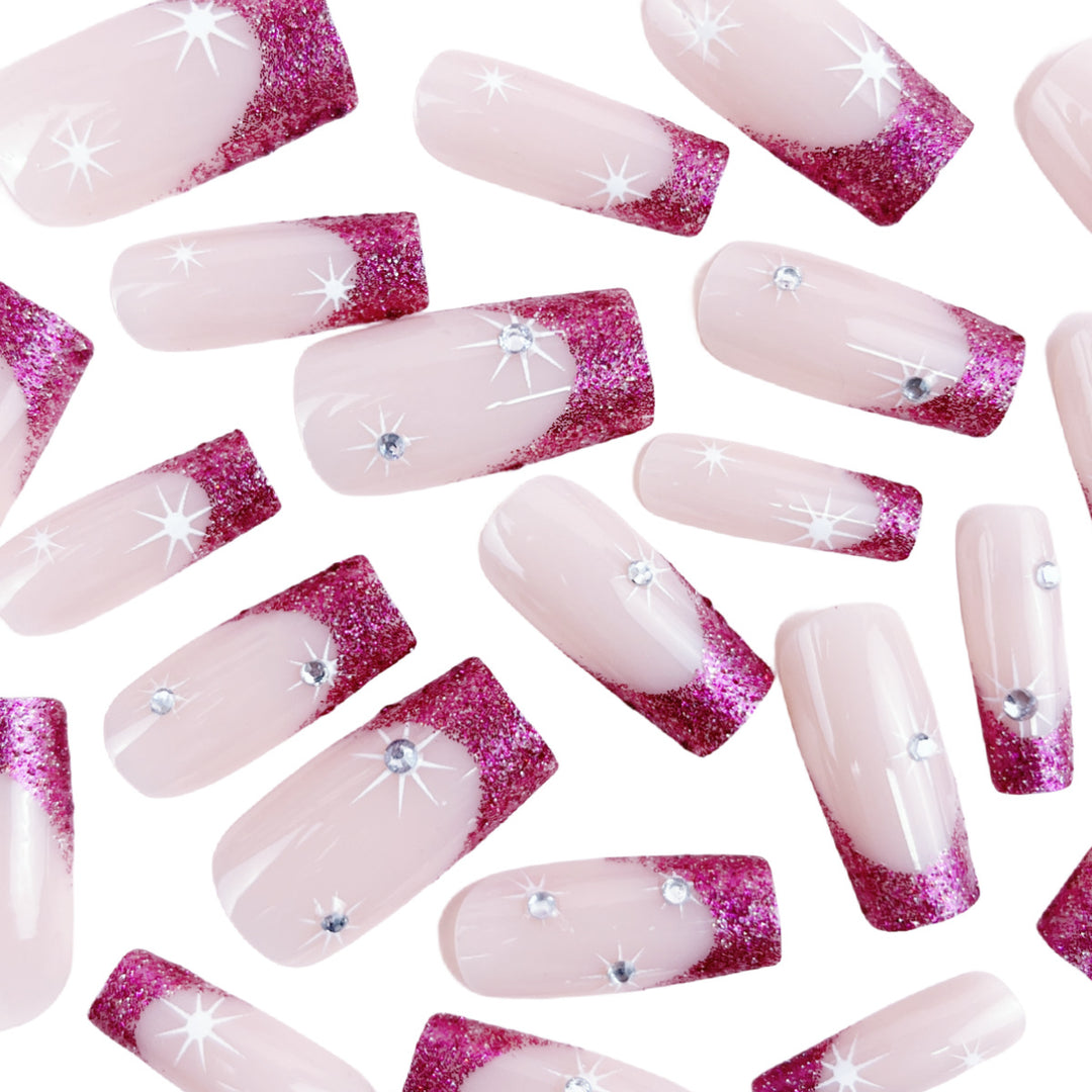 Funkelnd Elegante Stiletto Nagelerweiterungen Karnz
