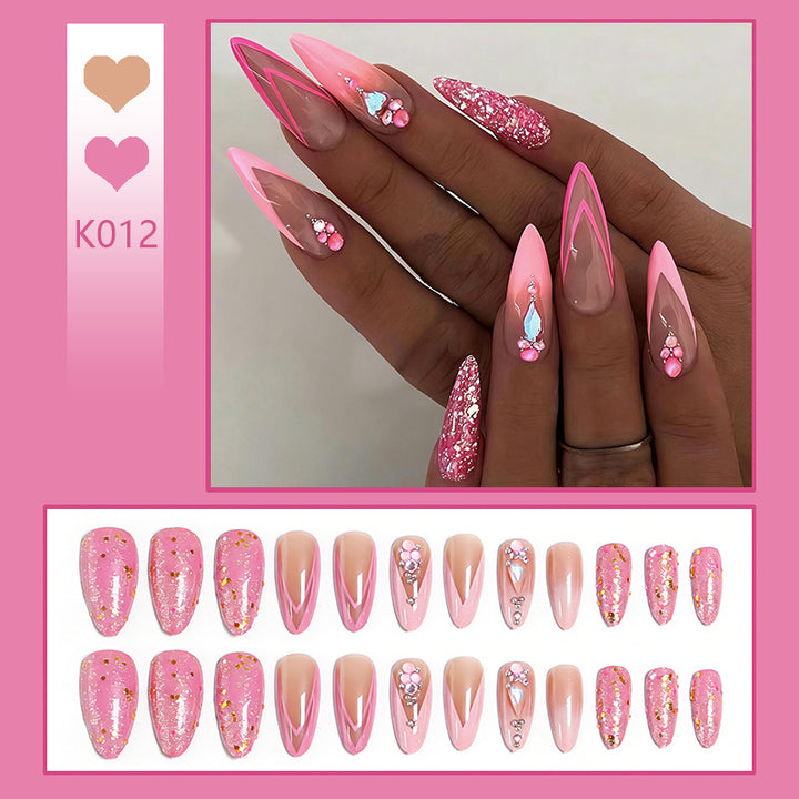 Kreative Nagelspitzen Karnz