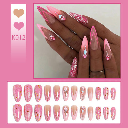 Kreative Nagelspitzen Karnz