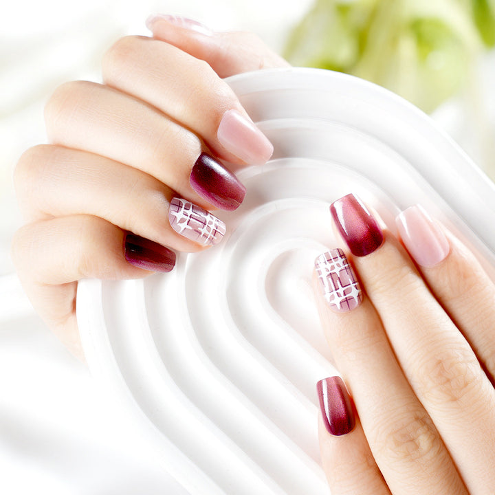 Stylisches Gradient Press-On Nagelset Karnz