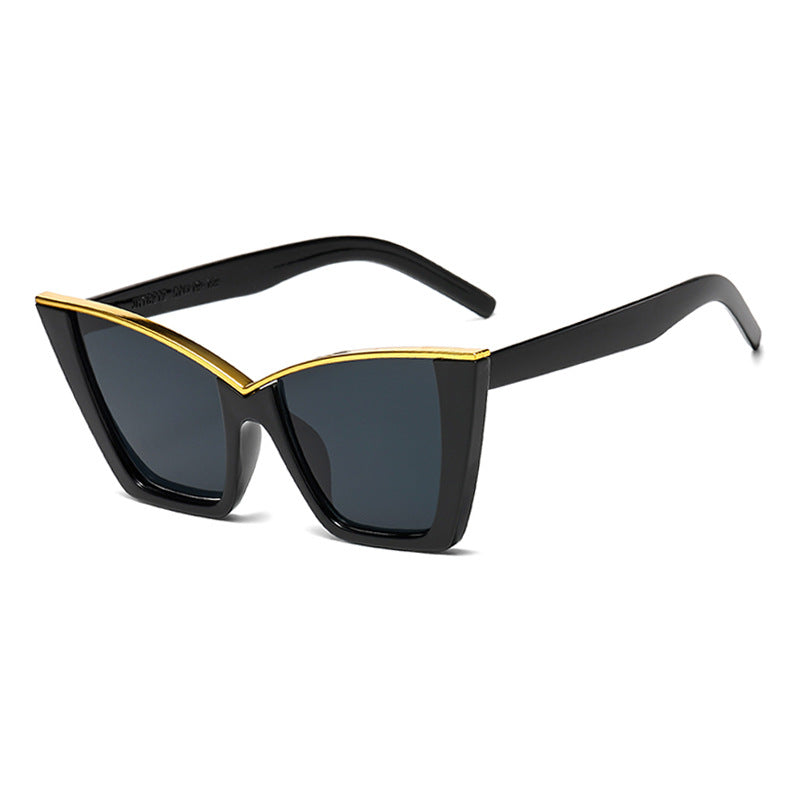 Damen extravagante Sonnenbrille mit einzigartigem Design und goldenen Akzenten Karnz