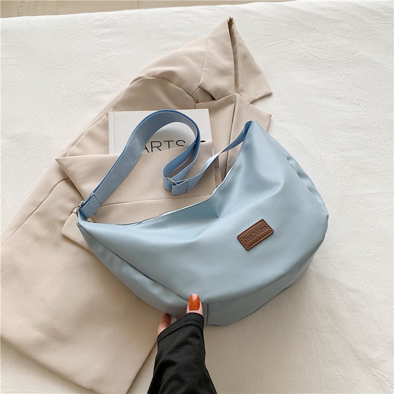 Moderne Hobo-Handtasche