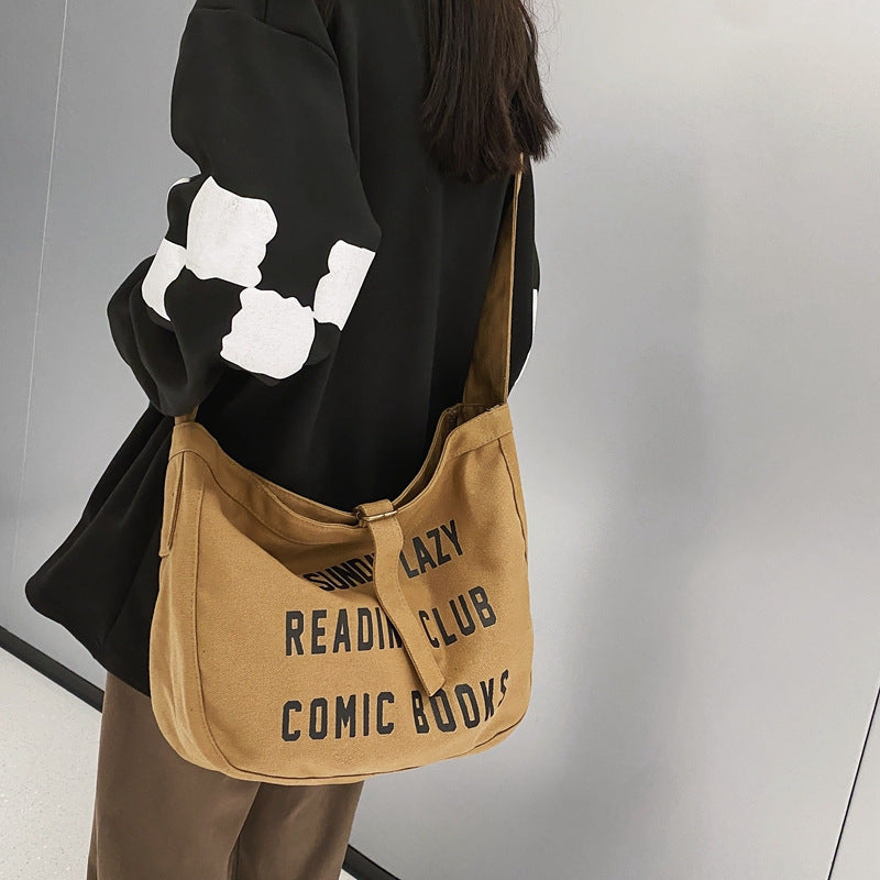 Lässige bedruckte Hobo-Tasche Karnz