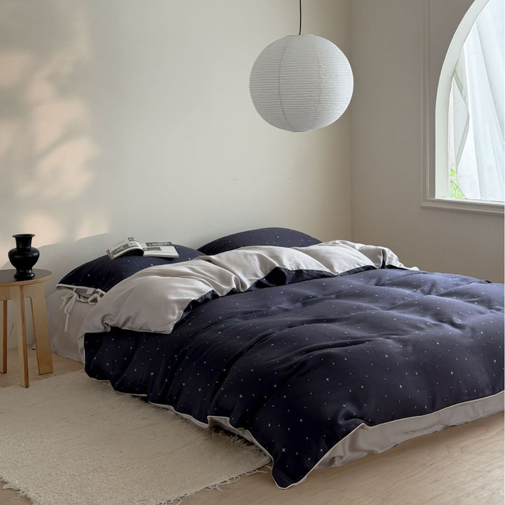 Kühlende Satin-Feel Mikrofaser Bettbezug Set mit verstecktem Verschluss und Eckbindungen