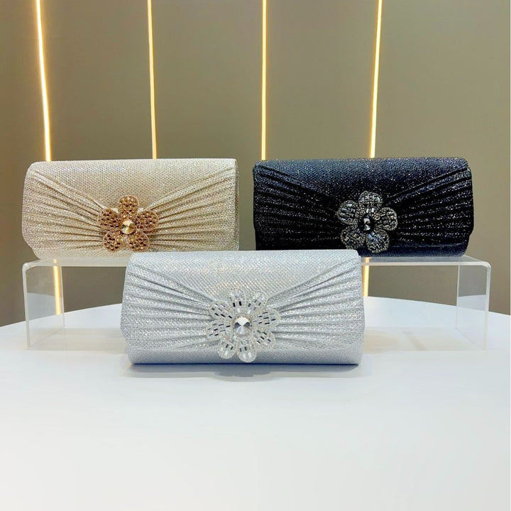 Dekorativer Strassblumen Abend-Clutch