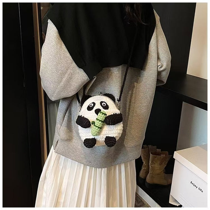 Süßes gehäkeltes Panda-Thema Umhängetasche