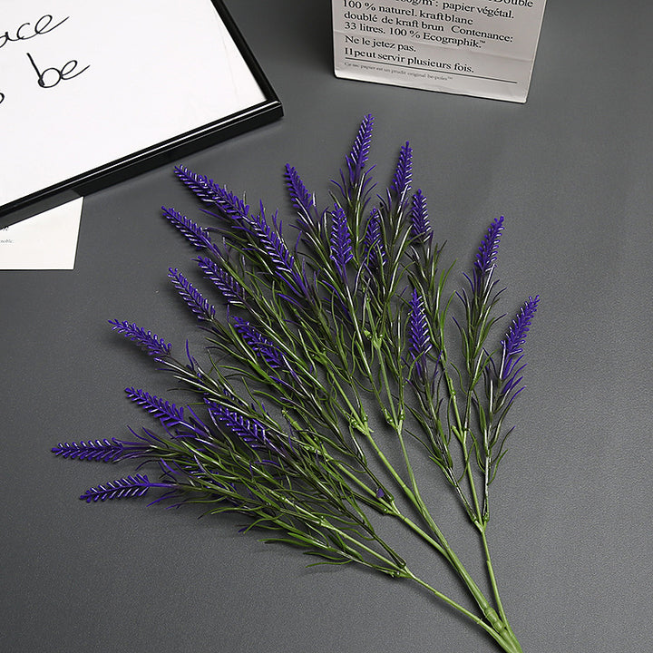 Lavendelblumenstiel