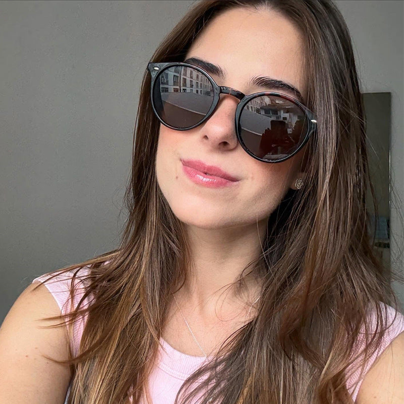 Damen Stilvolle runde Sonnenbrille Karnz