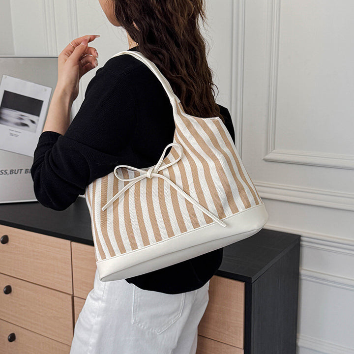 Gestreifte Freizeit-Shopper-Tasche