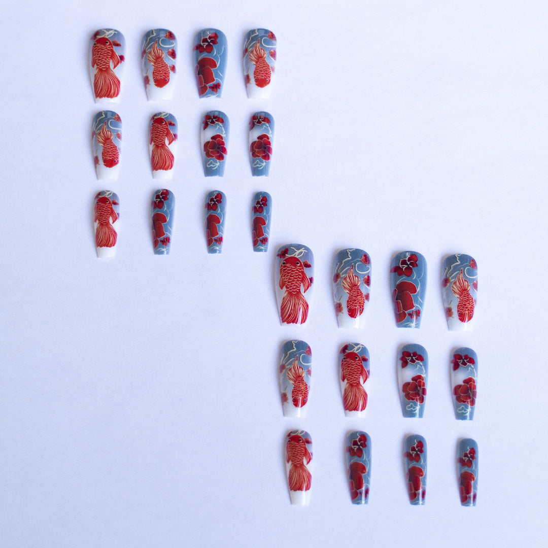 Künstlerisches Florales und Fisch Nail Art Set