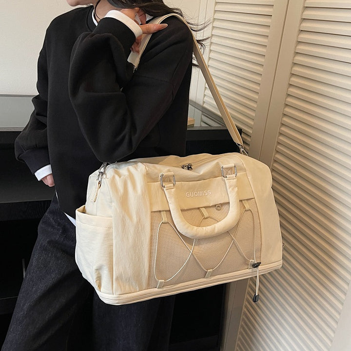Reis Tasche